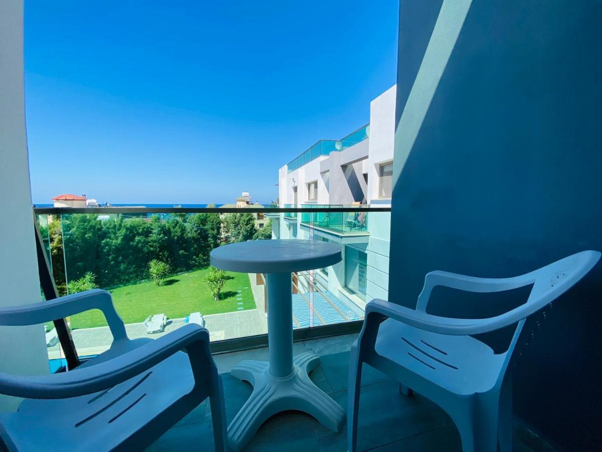 Prestige Studios Kyrenia  Ngoại thất bức ảnh